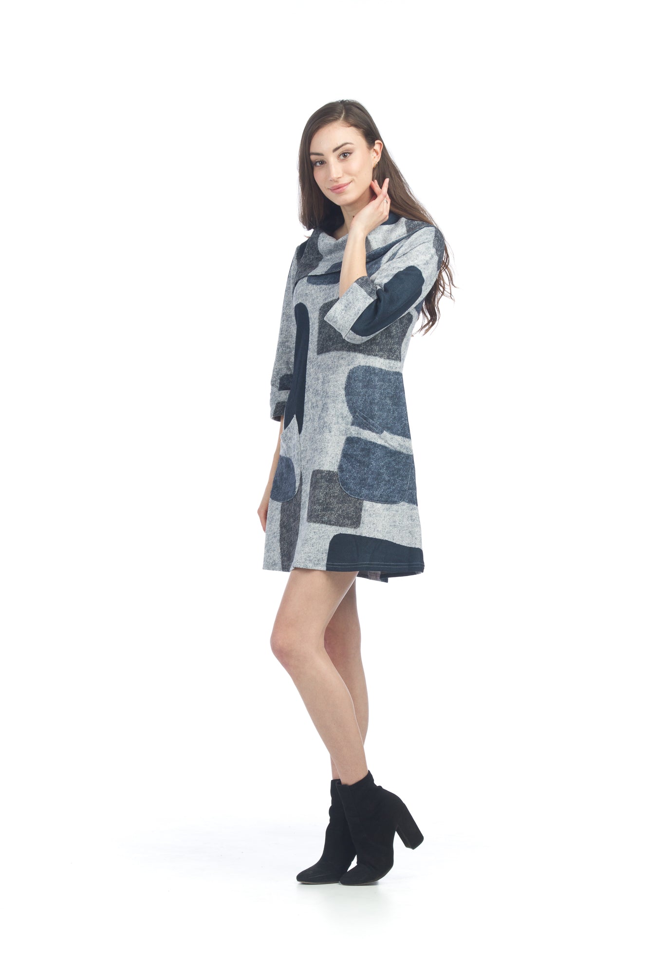SD04403 GREY S/S Color Blocked Dress w Fold Over Collar