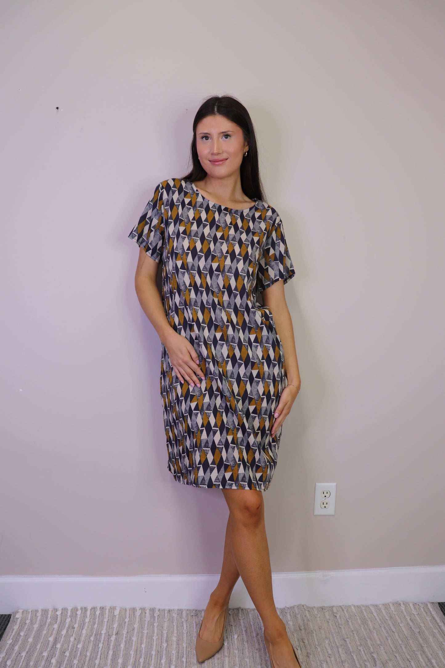 PD16539 INDIG Geo Print Shift Dress with Pockets