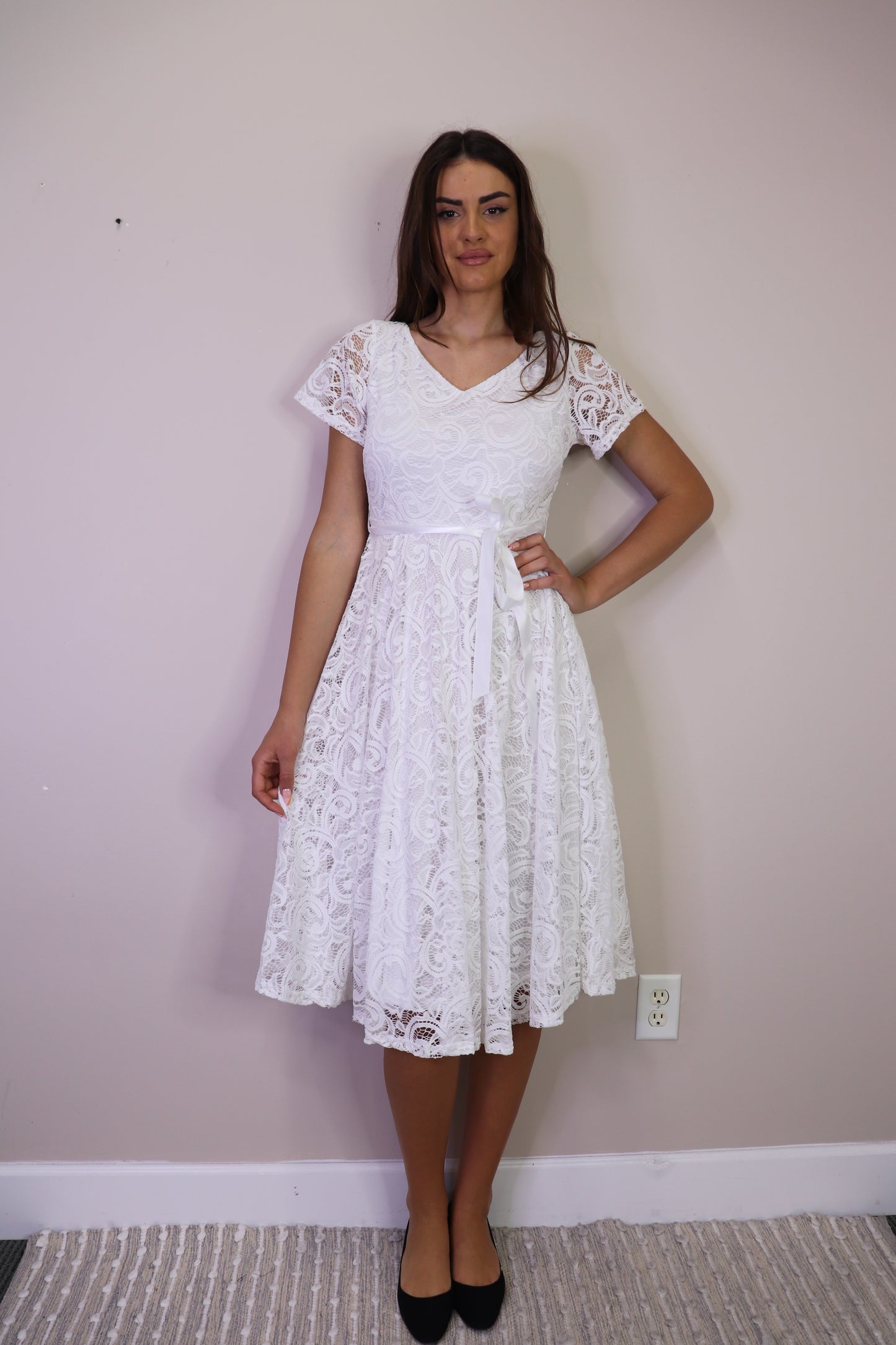 PD16582 WHITE Floral Lace Short Sleeve Midi Dress