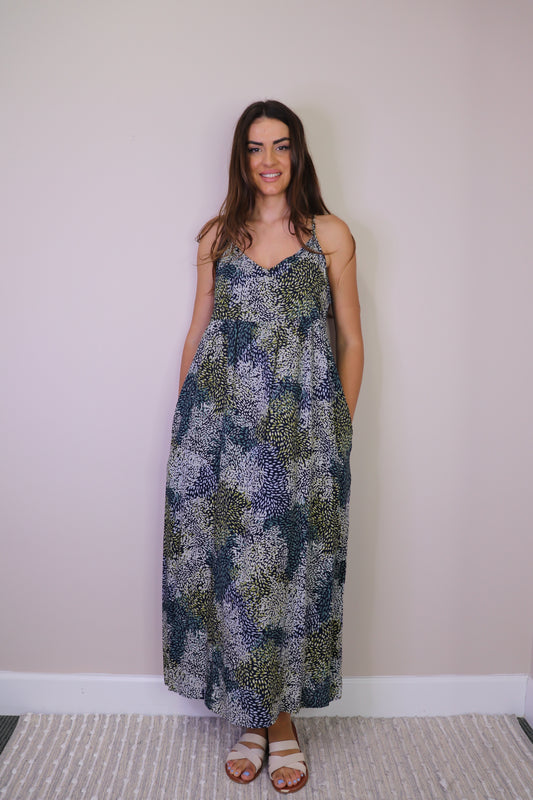 PD16689 NAVY Abstract Cami Maxi Dress with Pockets