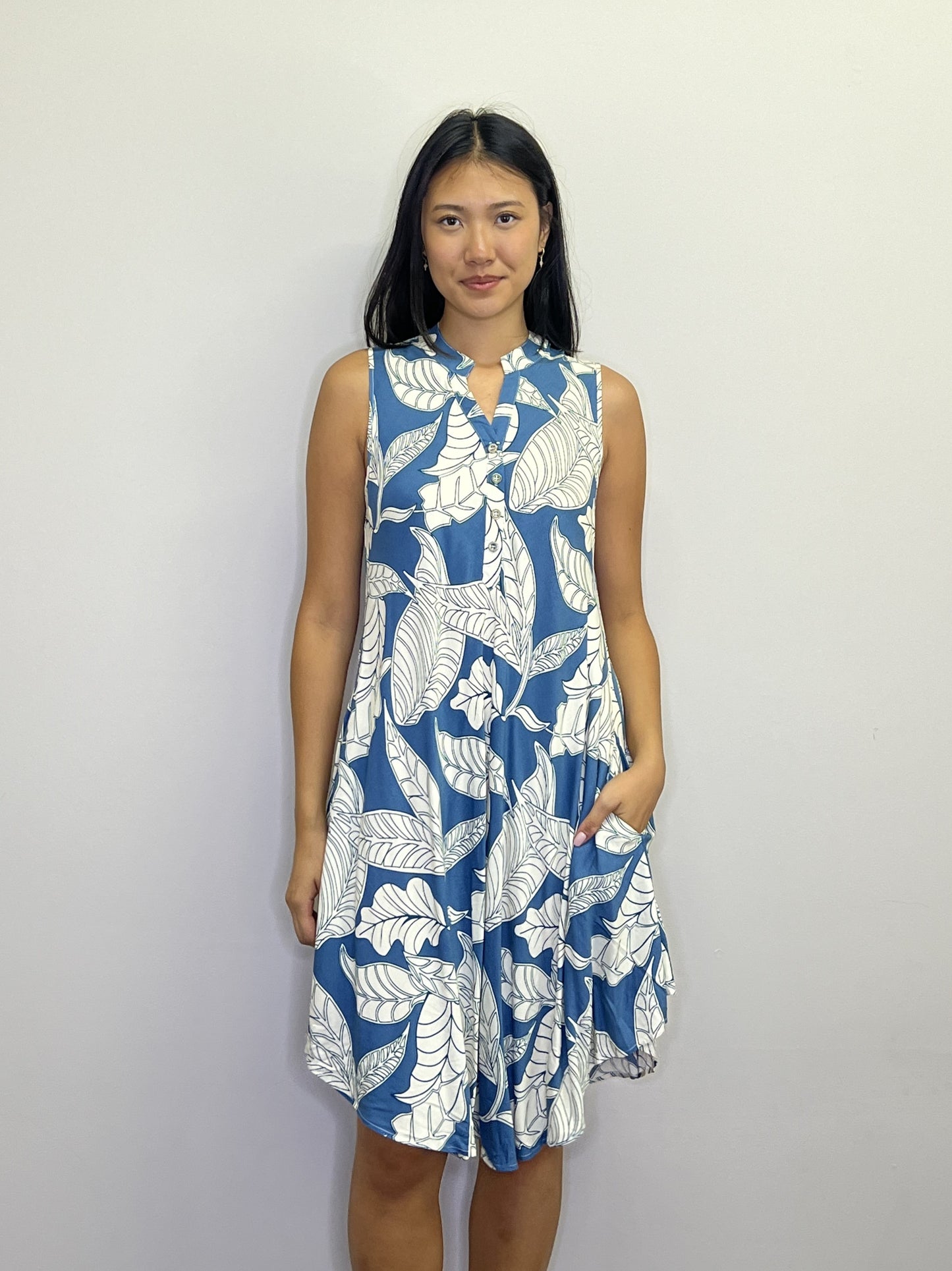 PD18611 BLUE Abstract Floral Henley Swing Dress with Pockets