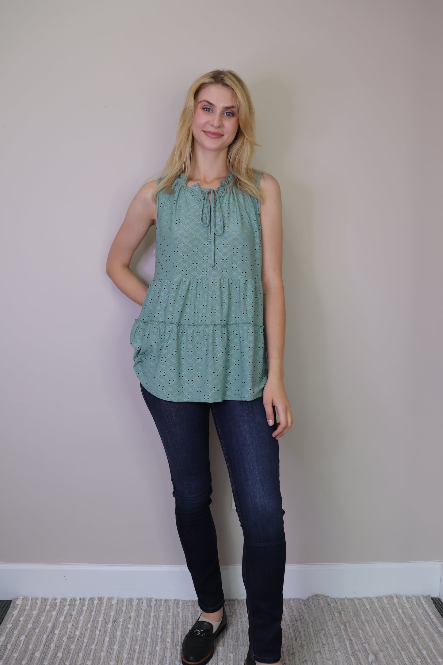 PT16039 SAGE Stretch Tiered Eyelet Sleeve less Top