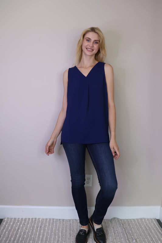 PT16040 NAVY Sleeveless V Neck Top