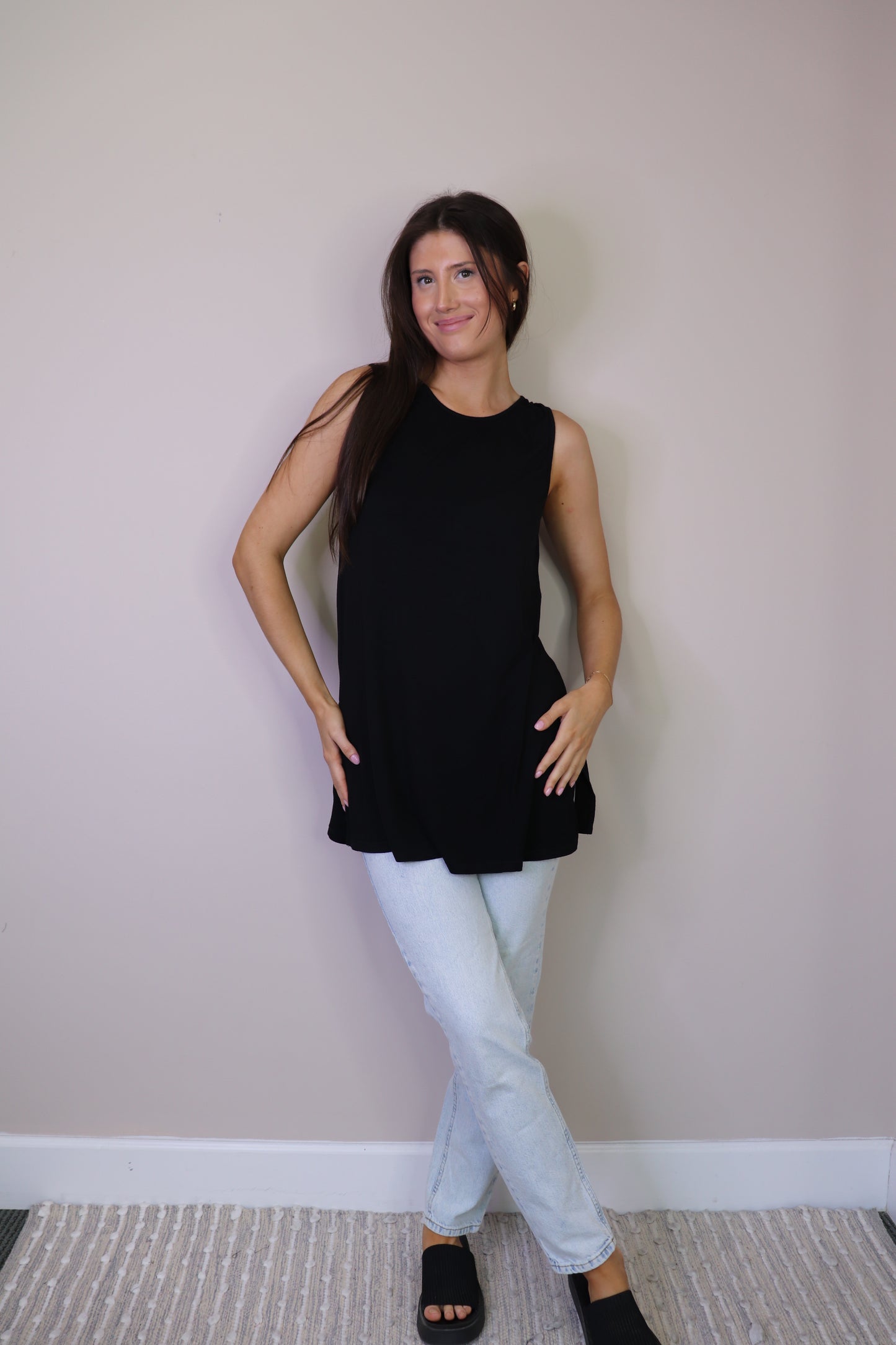 PT16128 BLACK Bamboo Knit Classic Flowy Tank Top with Side Slit